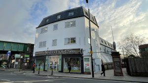 421 New Kings Road Office to Let